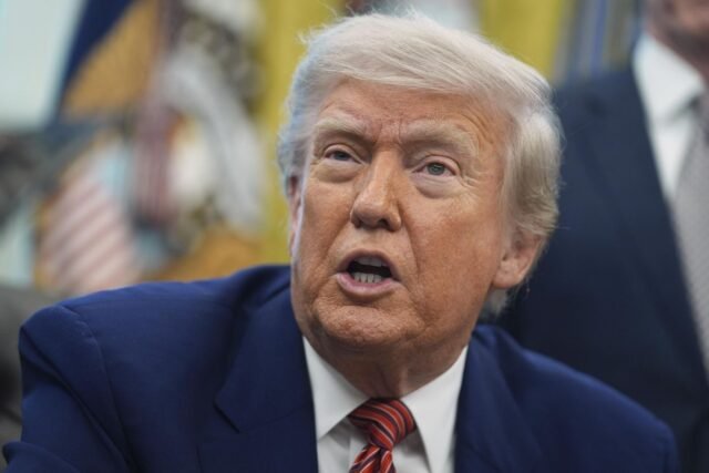Las decisiones judiciales inyectan más incertidumbre en el comercio global al interrumpir la estrategia arancelaria de Trump
