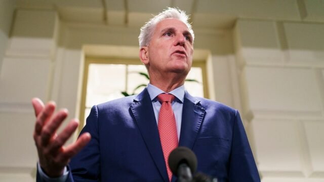 McCarthy desgarra a los republicanos por retraso del proyecto de ley del presupuesto de Trump: 'un paso en falso real'
