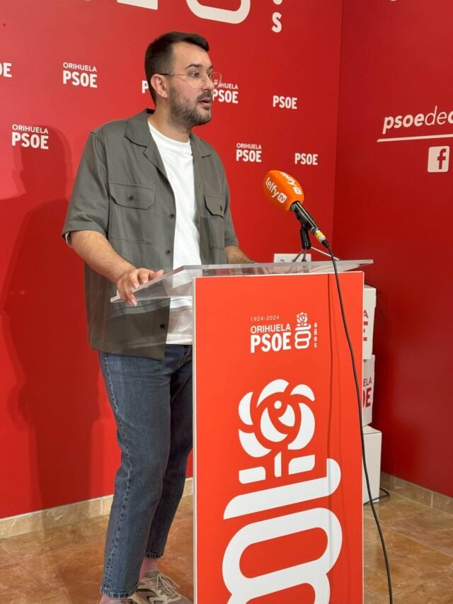 Política vacía disfrazada ”: PSOE explota el manejo de Vox del programa de ayuda familiar
