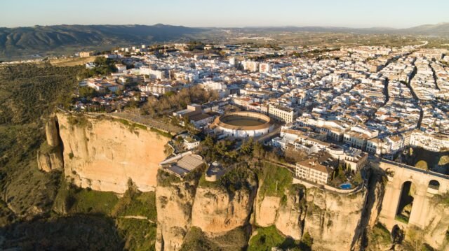 Ronda: La ciudad andaluciana que robó el corazón de Hemingway, y podría robar el tuyo
