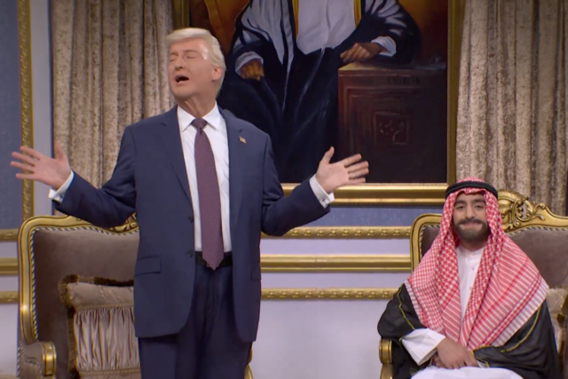 SNL Finale Finale Abre Ridicules Trump que se jactan de 'pre-brote' de $ 400 millones de jet Qatar: 'Lo hice muy bien en este viaje, obtuve muchas cosas geniales'
