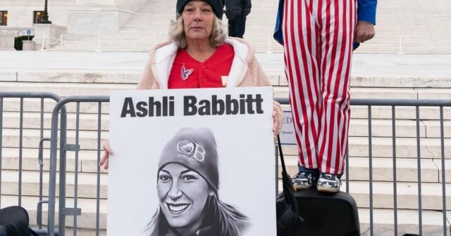 Trump DoJ para pagar el asentamiento de $ 5 millones a la familia Ashli ​​Babbitt
