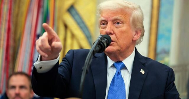 Trump organizando una controvertida gala criptográfica con invitados que gastaron millones en la moneda de memes de la familia Trump
