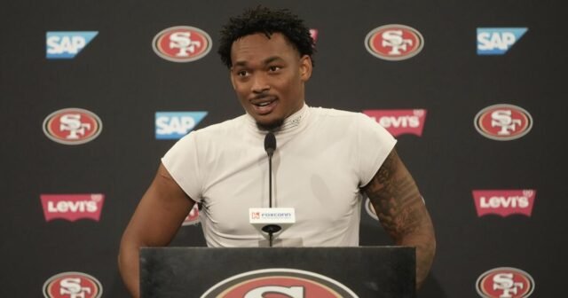 49ers 'DeMomodore Lenoir arrestado por resistir el oficial de paz en Los Ángeles
