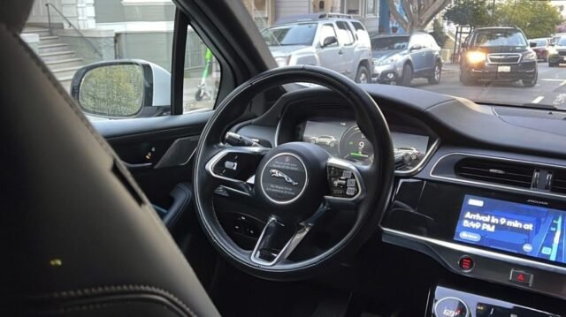 Auto sin conductor: menos accidentes pueden no conducir a un seguro más barato
