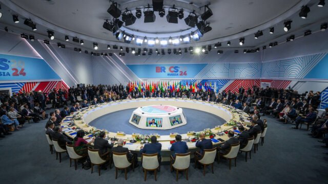 BRICS lanza Ambity Development Drive - Putin - RT World News
