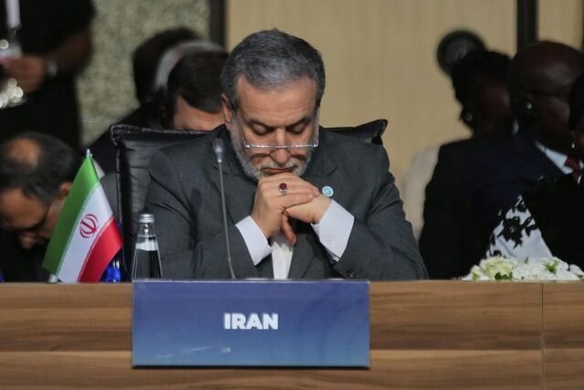 Bombas estadounidenses tres sitios nucleares iraníes: 'Fordo se ha ido'
