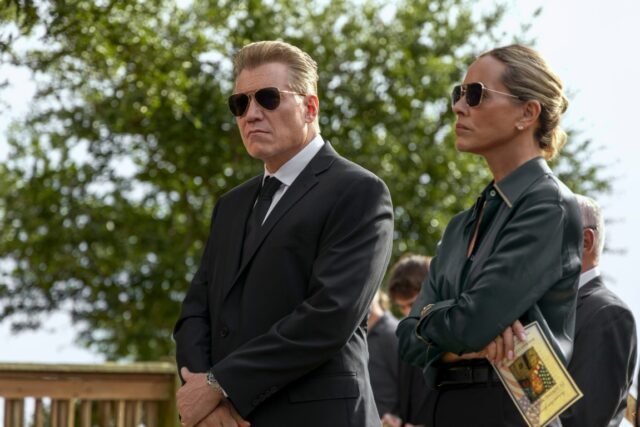 Burbujas de sangre y jabón en la superficie de "The Waterfront" de Netflix | TV/transmisión

