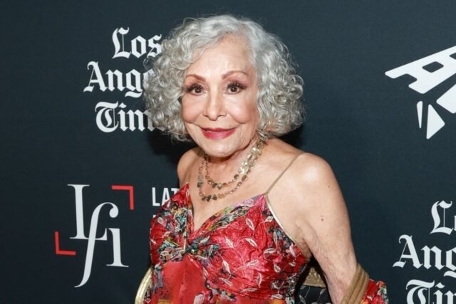 Coco Voice Actor y Weeds Star Renée Victor muere de 71 años
