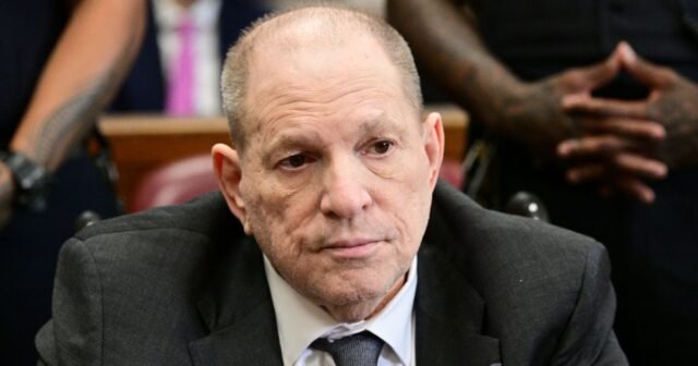 Deliberaciones del jurado cerca en el juicio de crímenes sexuales de Weinstein

