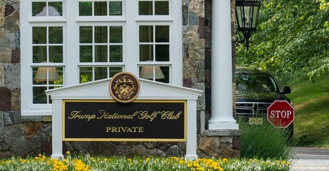 El club de golf de Trump llama al informe del Departamento de Salud Bad 'motivado políticamente'
