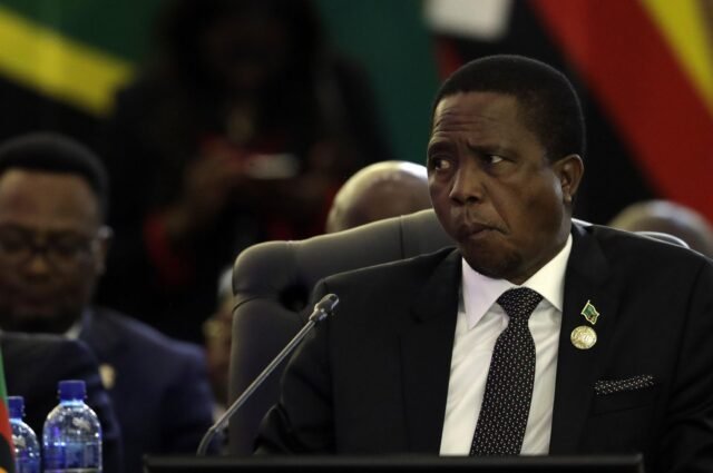 El ex presidente Lungu de Zambia será enterrado en Sudáfrica debido a la disputa de la familia con Zambia
