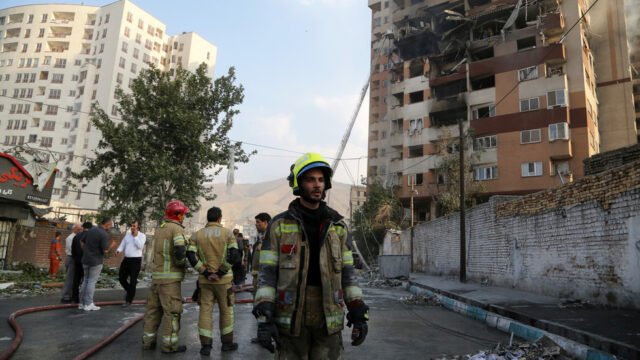 El experto ruso cuenta la noche de ataques aéreos israelíes - RT World News
