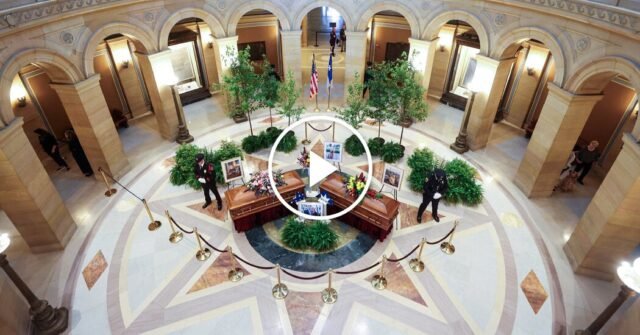 El legislador del estado de Minnesota se encuentra en el estado con su esposo
