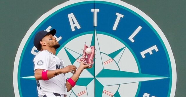 Fotos: los marineros de Seattle se enfrentan a los Medias Rojas de Boston
