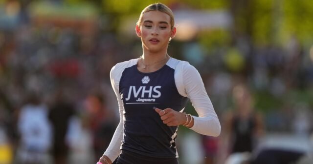 La administración de Trump se dirige a California después de que el atleta trans gana los eventos de seguimiento
