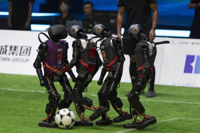 Los robots humanoides de China generan más emoción de fútbol que sus homólogos humanos
