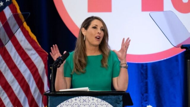 McDaniel: Trump, Musk Feud como Ross y Rachel en 'Friends'
