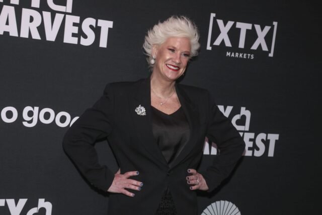 Muerte de la chef de televisión Anne Burrell investigada como posible sobredosis
