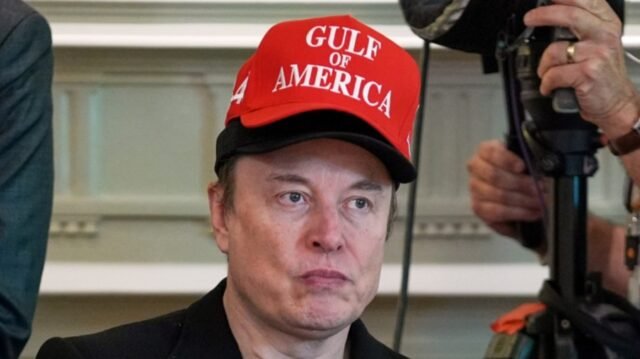 Musk dice que Trump se nombra en los archivos de Epstein

