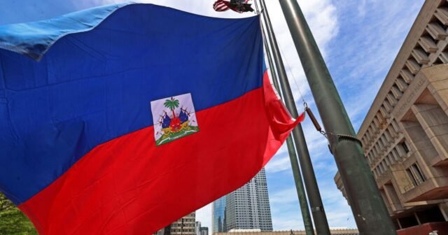 Nosotros para revocar el estado inmigración de los migrantes haitianos en septiembre
