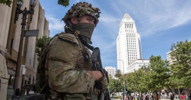 Qué saber sobre Trump desplegando la Guardia Nacional para las protestas de inmigración de Los Ángeles
