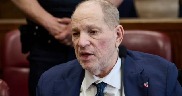 Qué saber sobre la convicción de Harvey Weinstein por un cargo de crímenes sexuales superiores en su nuevo juicio
