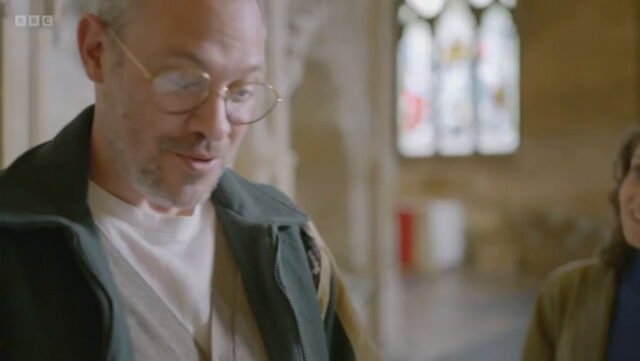 RELOJ: Will Young descubre un enlace ancestral a la realeza medieval | Cultura
