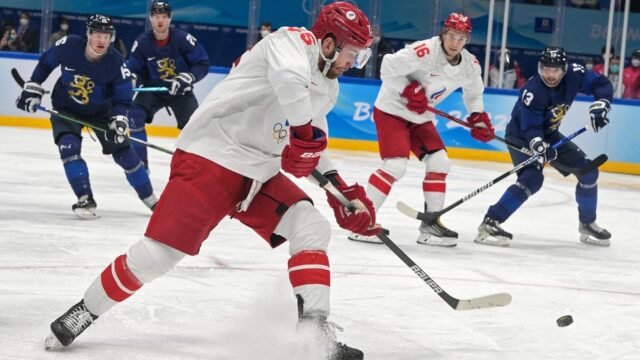 Rusia prohibió el hockey sobre hielo en los Juegos Olímpicos de 2026 - RT World News
