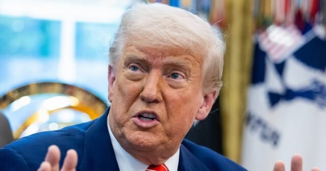 Russell Vought niega que Trump esté promulgando el Proyecto 2025
