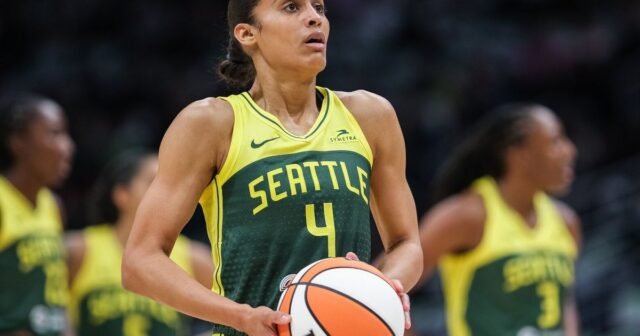 Seattle Storm sufre el revés de la Copa del Comisionado con pérdida ante Golden State
