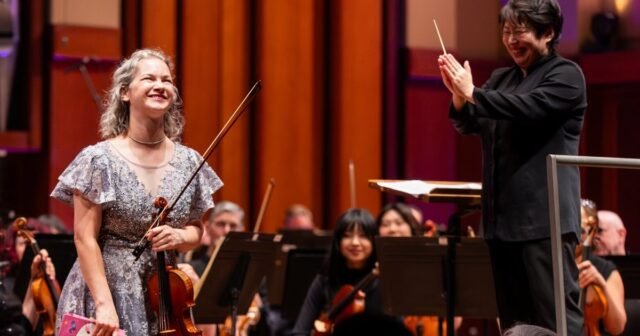 Seattle Symphony con Hilary Hahn y Xian Zhang es una visita obligada
