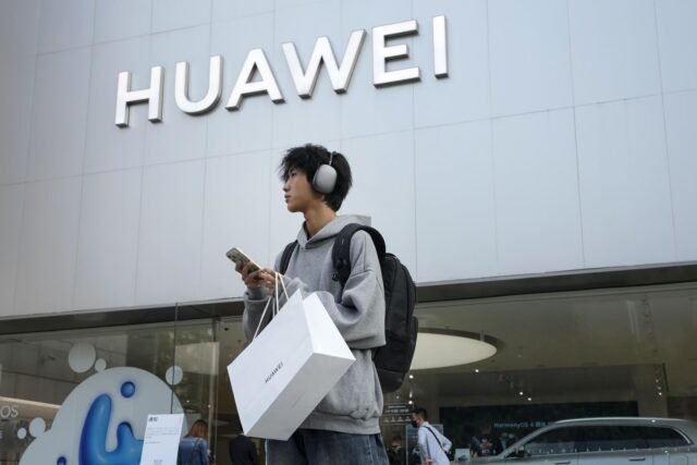 Taiwán agrega Huawei y SMIC de China a la lista de control de exportación
