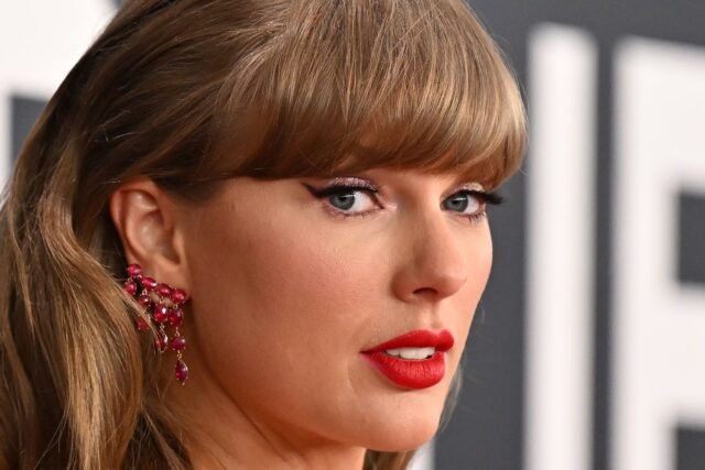 Taylor Swift archiva para restringir la orden contra el hombre que afirmó estar en relación con ella
