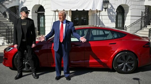 Tesla stock se rebota como Trump, Musk Feud muestra signos de enfriamiento
