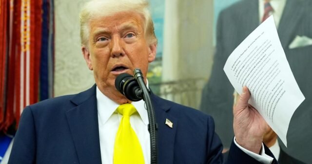 Trump afirma que los federales tienen un "caso muy fácil" contra Kilmar Abrego García
