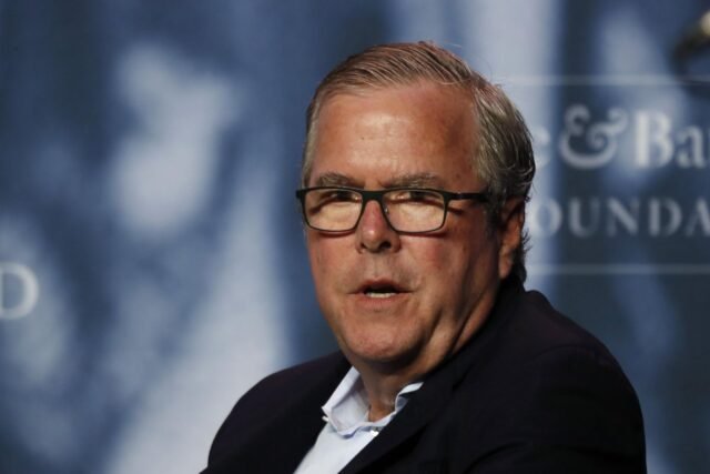 Trump agradece a Jeb Bush por elogios sobre los ataques de Irán
