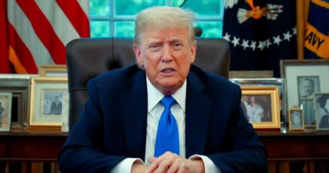 Trump firma la prohibición de los viajes de los nacionales de 12 países, restricciones a 7 más
