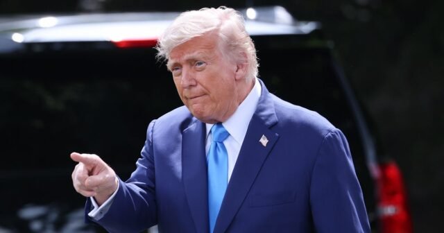 Trump puede prohibir AP de algunos eventos de la Casa Blanca, reglas de la corte
