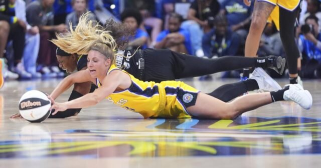 Una mirada interna a cómo 3 chispas se están adaptando a la vida de WNBA
