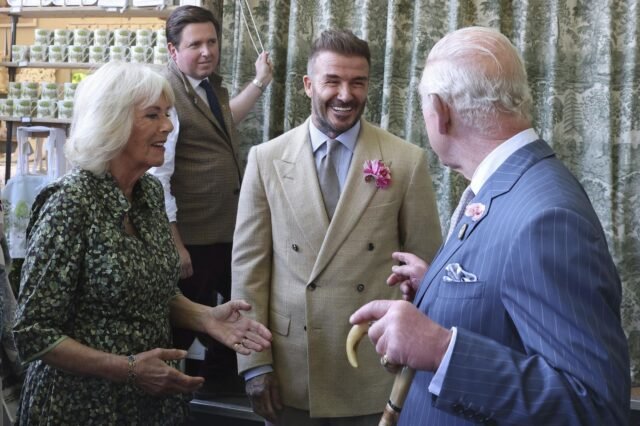 ¡Levántate Sir David! Beckham recibirá un caballero por el rey Charles, según informes de los medios
