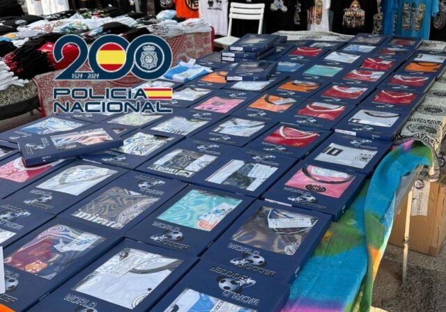 17 comerciantes atraparon con las manos en la masa vendiendo productos falsos en el popular mercado de Costa Blanca
