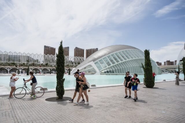 A Summer of Stars and Science: Live Planetarium Shows y una exhibición inmersiva de Leonardo da Vinci en la ciudad de artes y ciencias de Valencia
