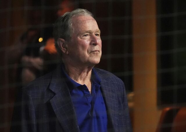 Bush, Obama y una lágrima de bono culpa de Trump de USAID en el último día de la agencia
