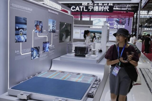 China se promete a tomar medidas enérgicas contra las exportaciones ilícitas de tierras raras, nos insta a levantar más controles comerciales
