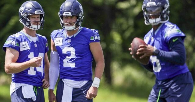 Cómo Seahawks QB Sam Darnold se acumula durante la 'temporada de listas' | Análisis
