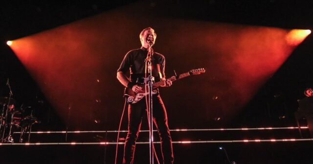 Death Cab para los planes de Cutie Revisits '20 años después
