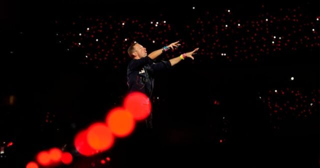 El CEO de la compañía de tecnología renuncia después de la controversia sobre el video capturado en el concierto de Coldplay
