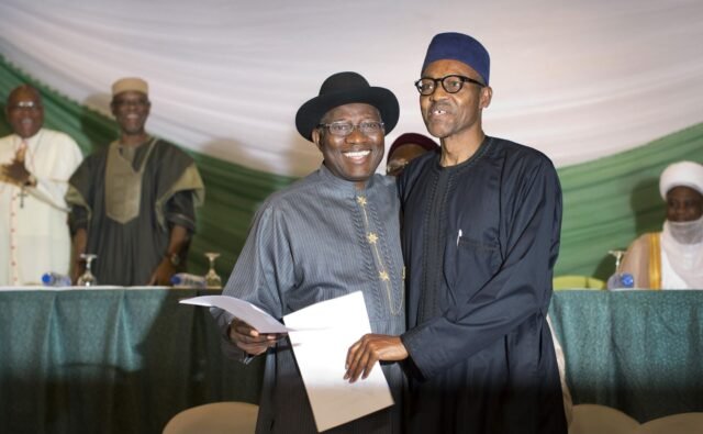 El ex presidente de Nigeria, Buhari, dos veces líder de la nación más poblada de África, muere a 82
