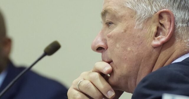El juez desestimará la demanda presentada por Alec Baldwin para el enjuiciamiento malicioso en el fatal 'óxido' set disparando
